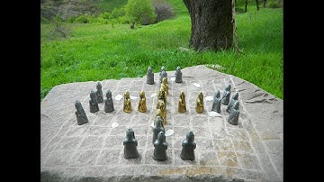 Hnefatafl game Tablut. Debut "Skíðaleið"