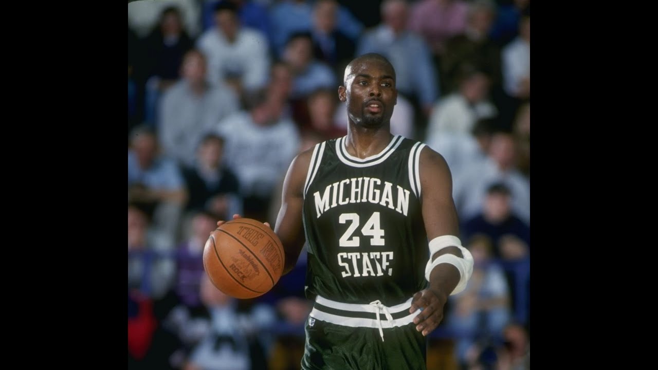 From the Vault January 22, 1995 Shawn Respert scores 33 points to beat