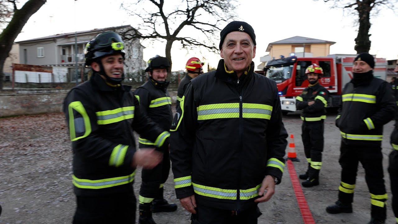 Saluto al Vigile del Fuoco Massimo Pasqualetti