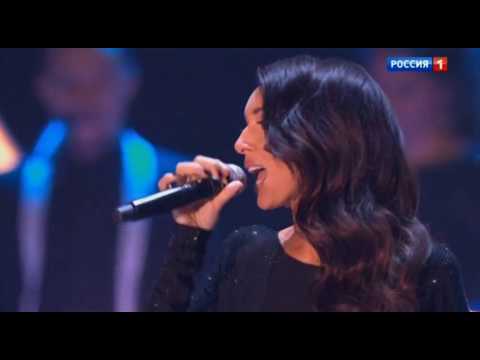 Алсу - 'Тепло от любви'. Песня года 2017 (Эфир 02.01.2018)