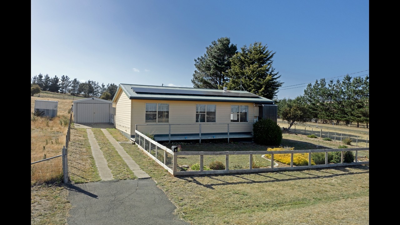 Roberts Real Estate Tasmania - 9 Waterloo Street, Ross