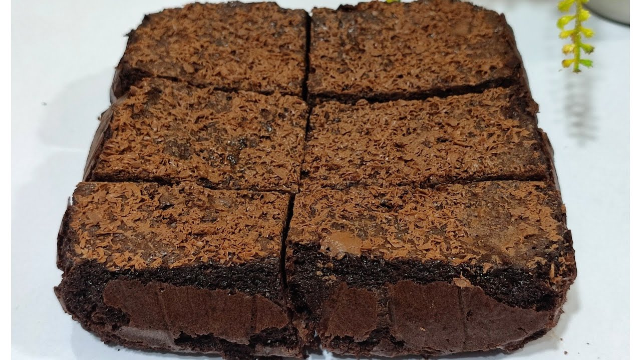 The Best Fudgy Brownie Recipe Easy Making Microwave Brownie In 5