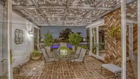 Custom John Lyttle View Home
