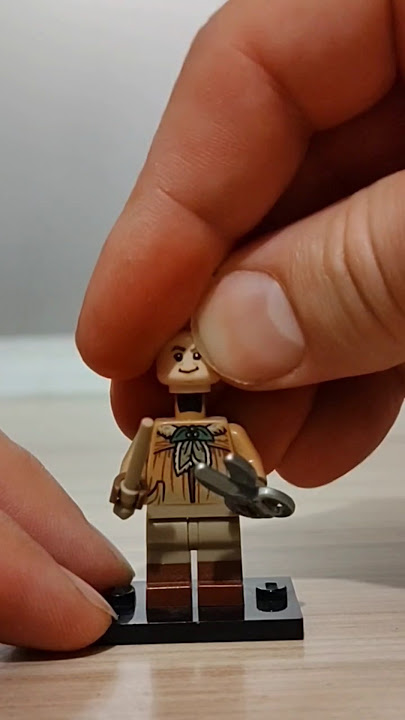 Lego Harry Potter - Professor Pomona Sprout! #lego