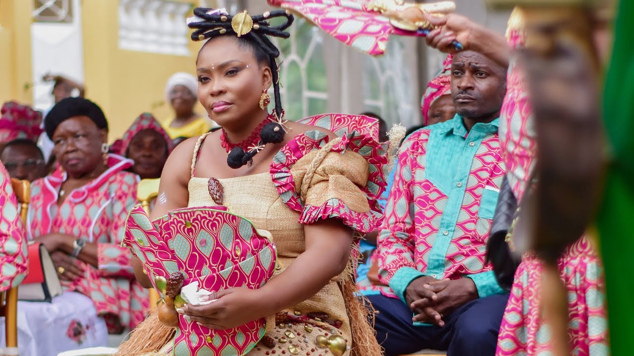 Mariage coutumier gabonais, Maggy et Simon (kota et Mbanhouin)