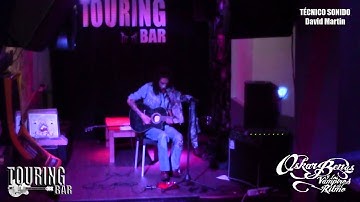 Osakar Benas en Touring bar