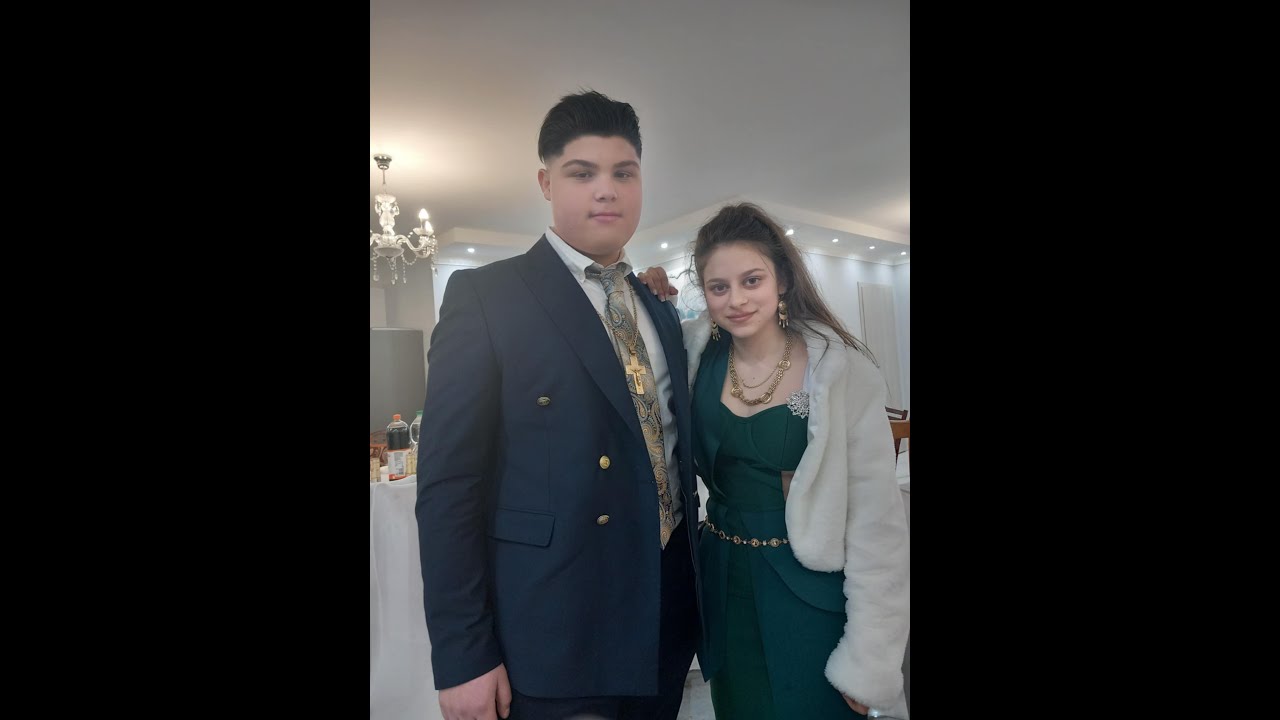 KA BANINKO KEZFOGOVO PALA LESKI SHUKAR SHEJ, KRISZTOFER & TIFFANY.