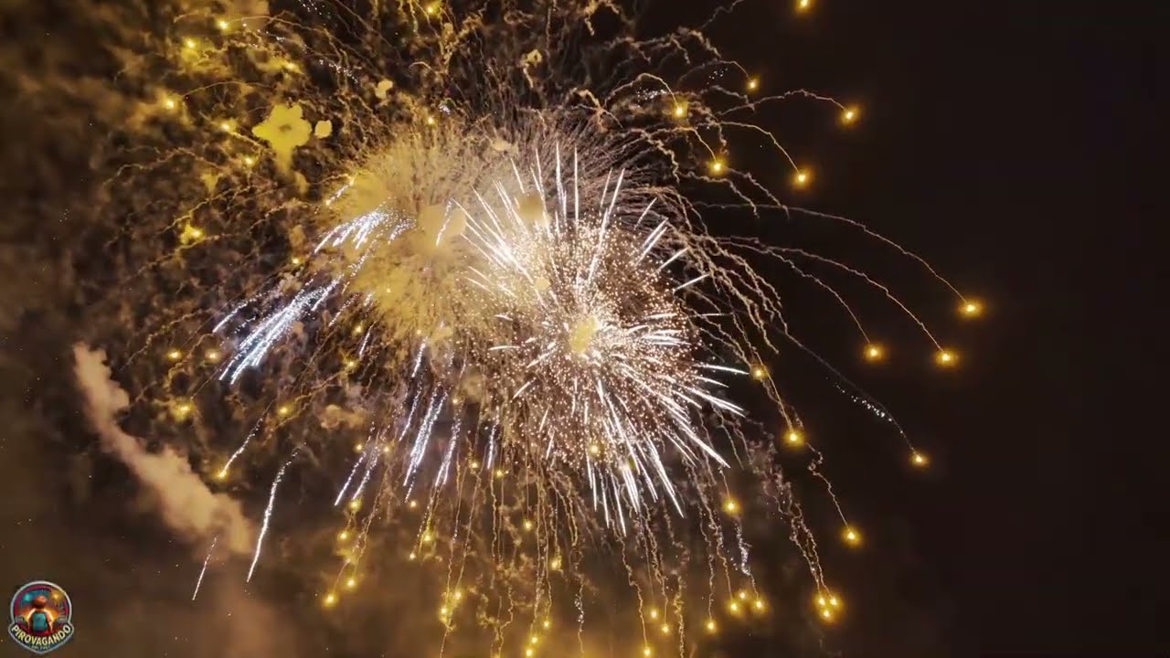 ROTELLO (Cb) - 8° FESTIVAL dell'ARTE PIROTECNICA - LA PIROTECNICA di CARMINE RUOCCO (Night Show)