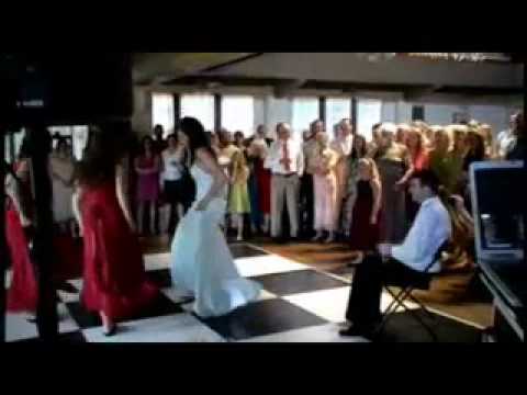 Fun Dance by Bride and Bridesmaids