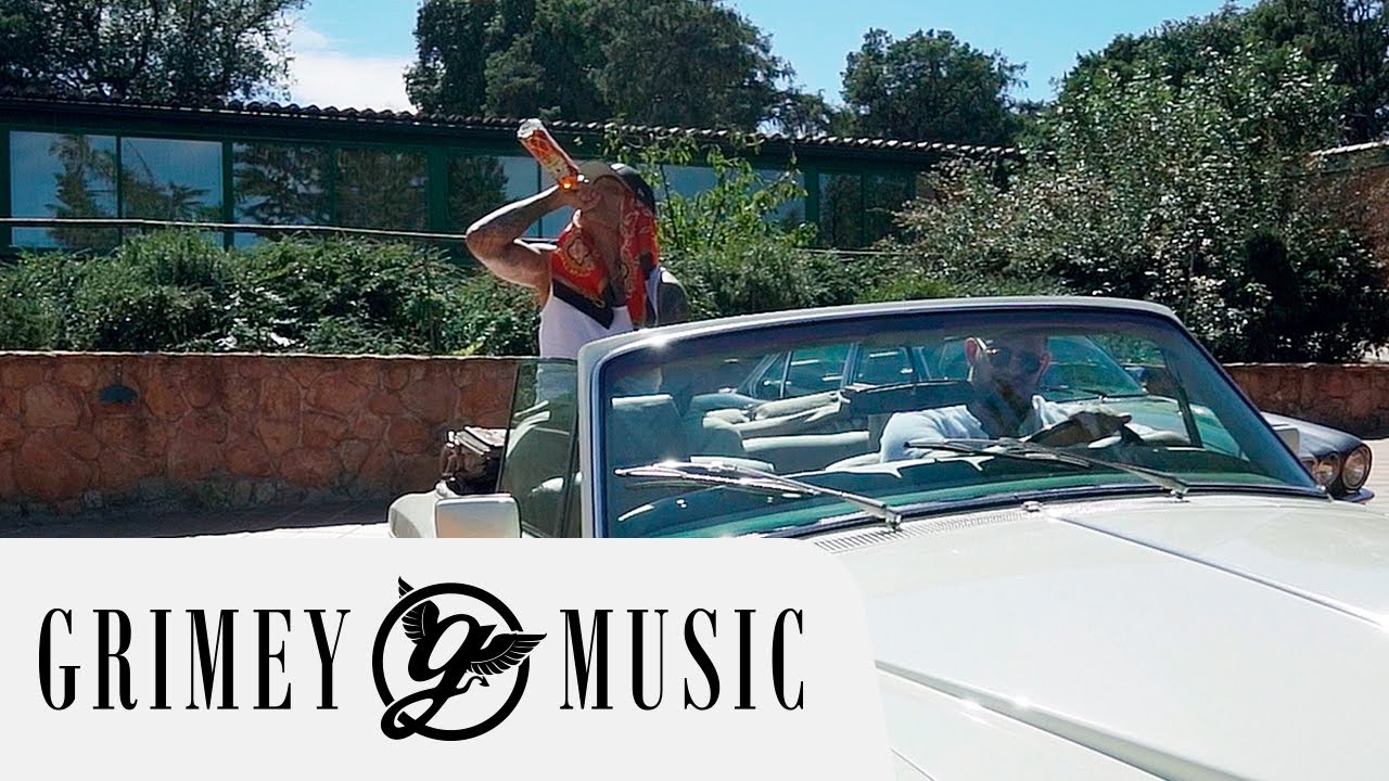 COSTA - BEBIENDO RON (OFFICIAL MUSIC VIDEO)