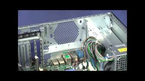 IBM System x 3300 M4 Installing the Rear Fan Assembly