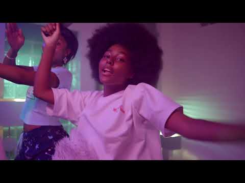 Tyla Getting Late Official Video Ft Kooldrink