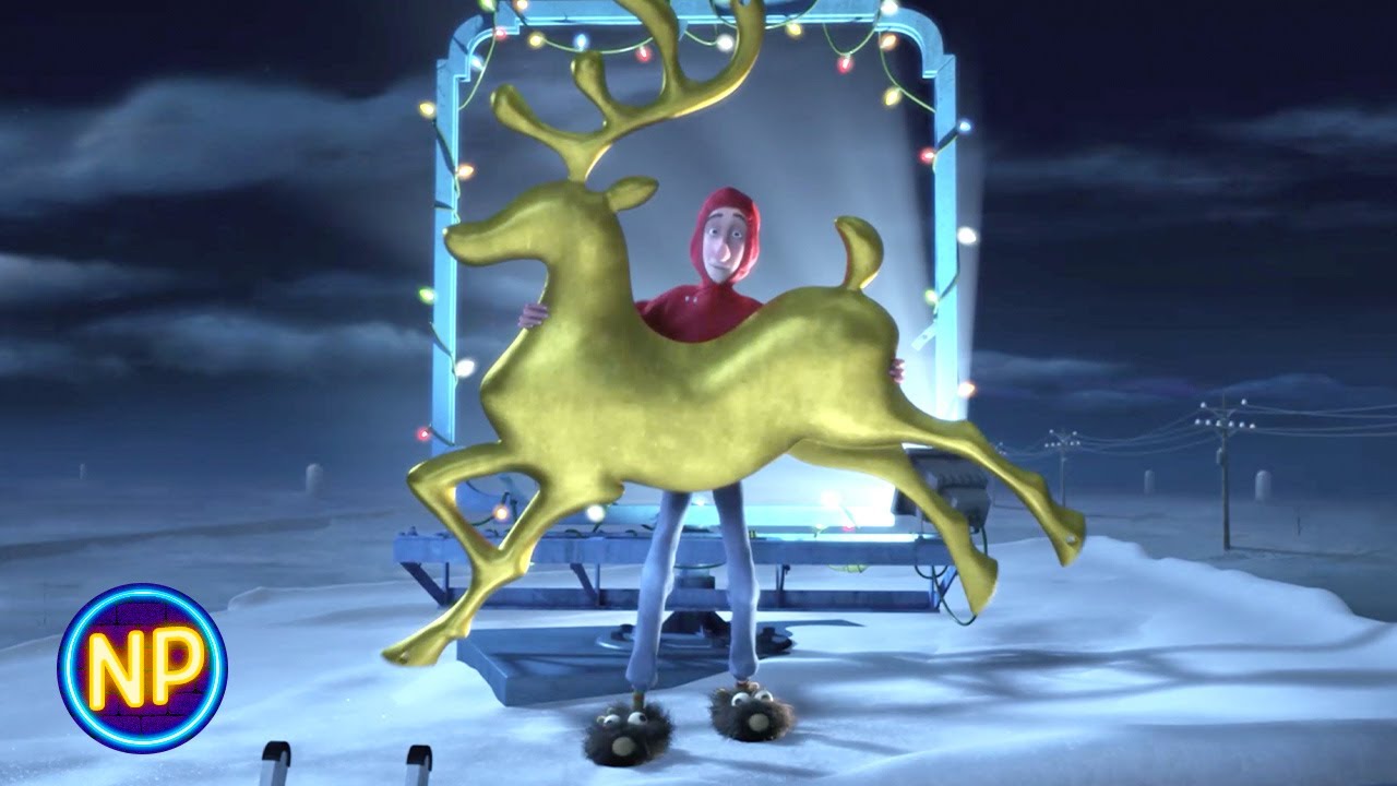 The Reindeer Statue Can Fill in for the Missing Reindeer | Arthur Christmas