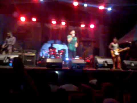 ADA BAND \