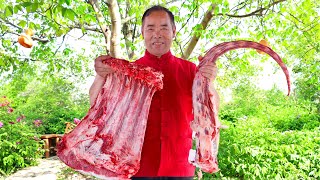 GIANT Beef Tail And Rib Stew. A Feast for Meat Lovers! | Uncle Rural Gourmet