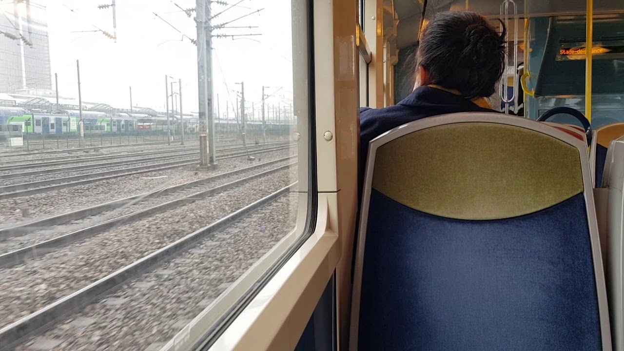 (RER D) Trajet à bord d'un Z20500 SOVA de Châtelet-Les-Halles à Garges-Sarcelles direction Creil