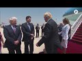 Trump arrives to Israel, shakes hands with Benjamin and Sara Netanyahu