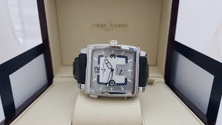 Большой квадрат с функцией двойного времени от  Ulysse Nardin!