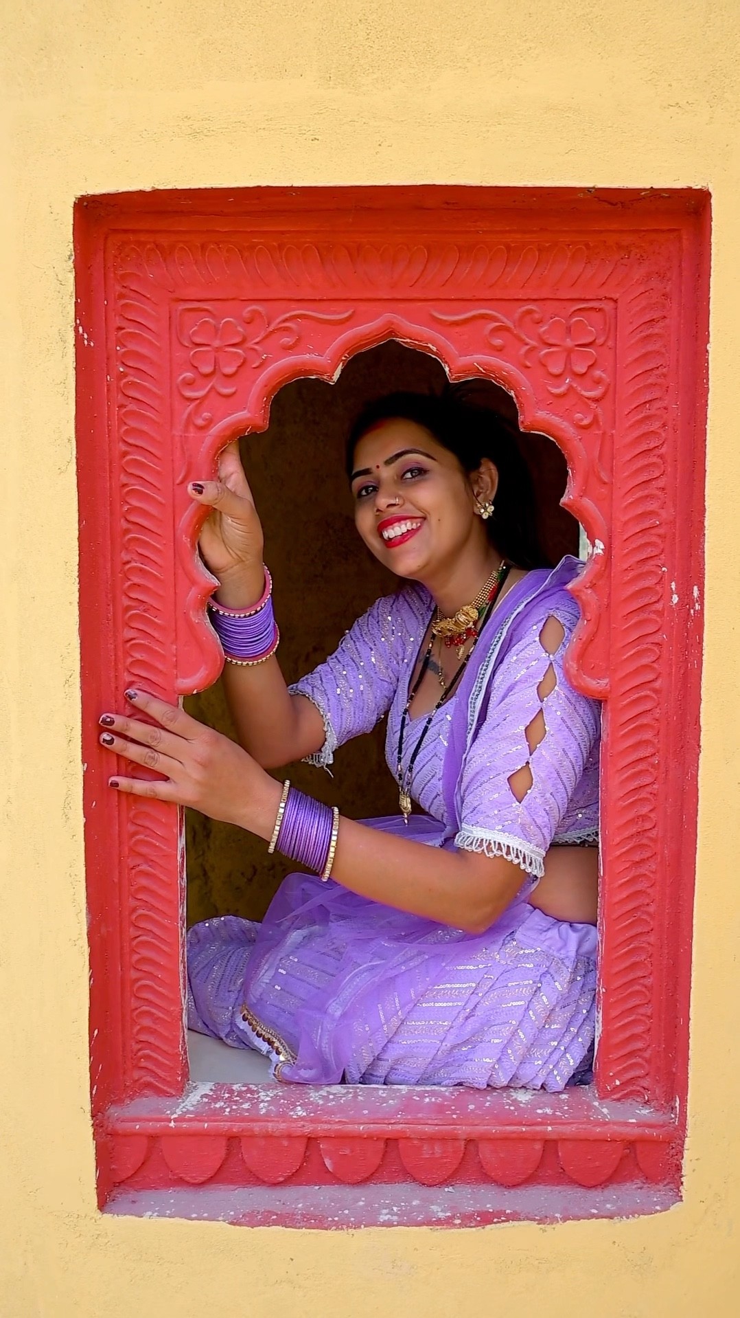 कैसी लगी मेरी आवाज़? #meenuraj #original #voice #singer #fashiontrends