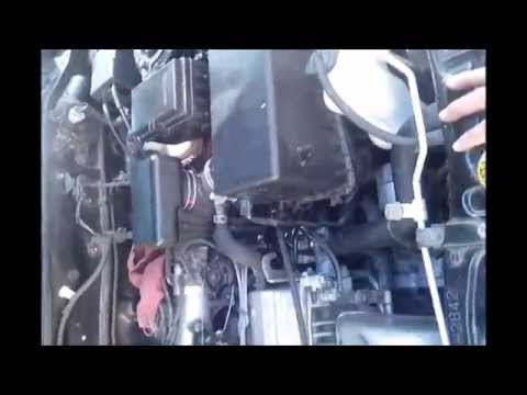 Cambiar filtro de gasolina Toyota Rav4 99 - YouTube 1996 camry fuse box location 