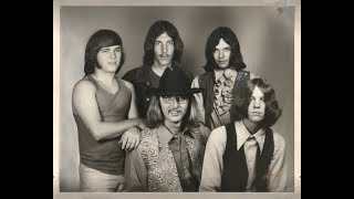 SAME OLD BLUES AGAIN by LYNRD SKYNYRD, KARAOKE WITH LYRICS, INDYBEE63