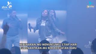 Glow Worship  Ku Kan Terbang