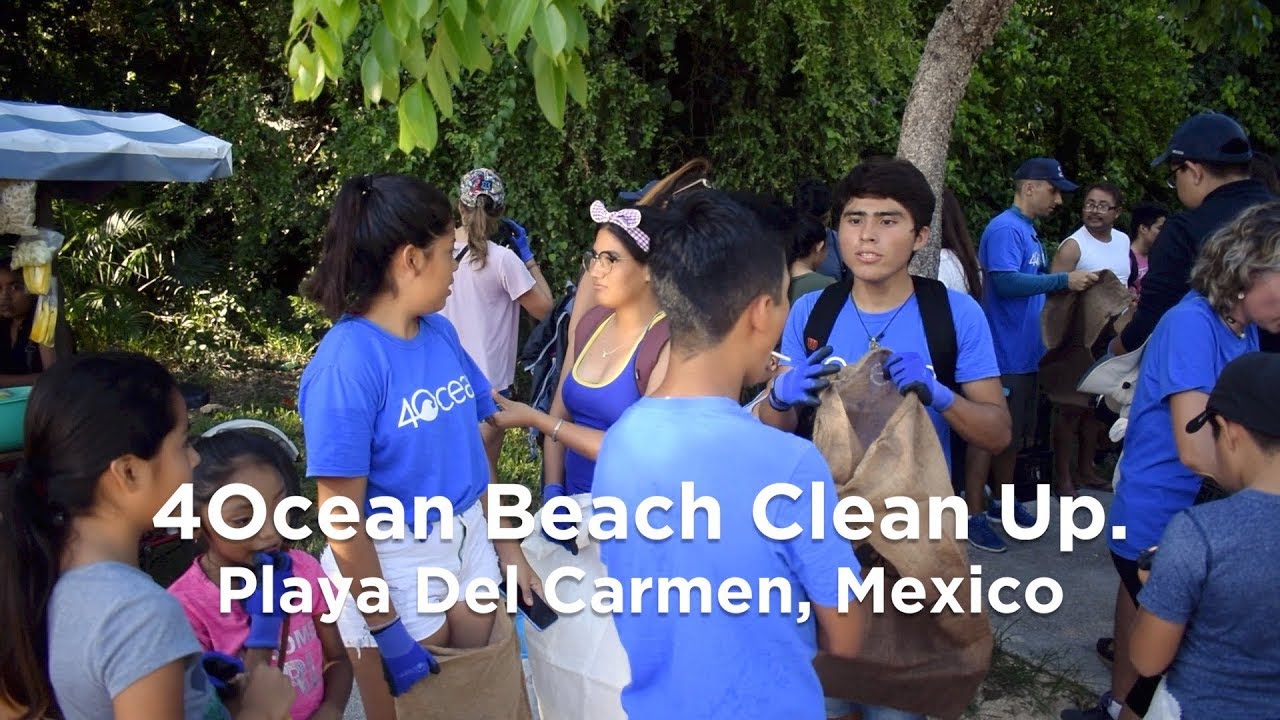 Beach Clean up with 4Ocean  World Summit delegates