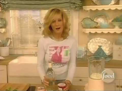 Sandra Lee - Mango Lassi Cocktail