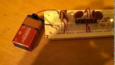 ATmega 328p chip loaded with Lilypad bootloader and "Blinky" program 02