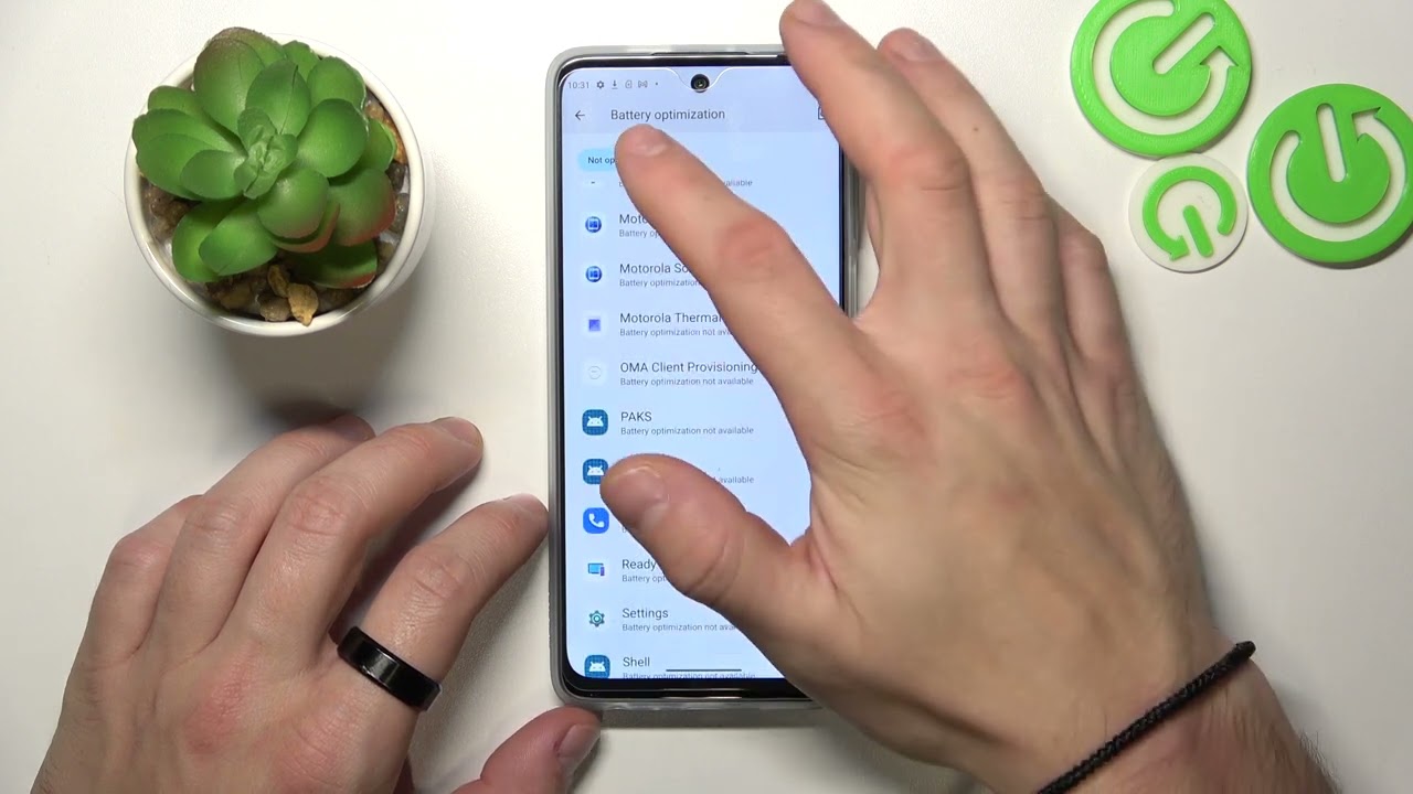 How to Add Internet Speed Indicator on MOTOROLA Moto G62  - Internet Data