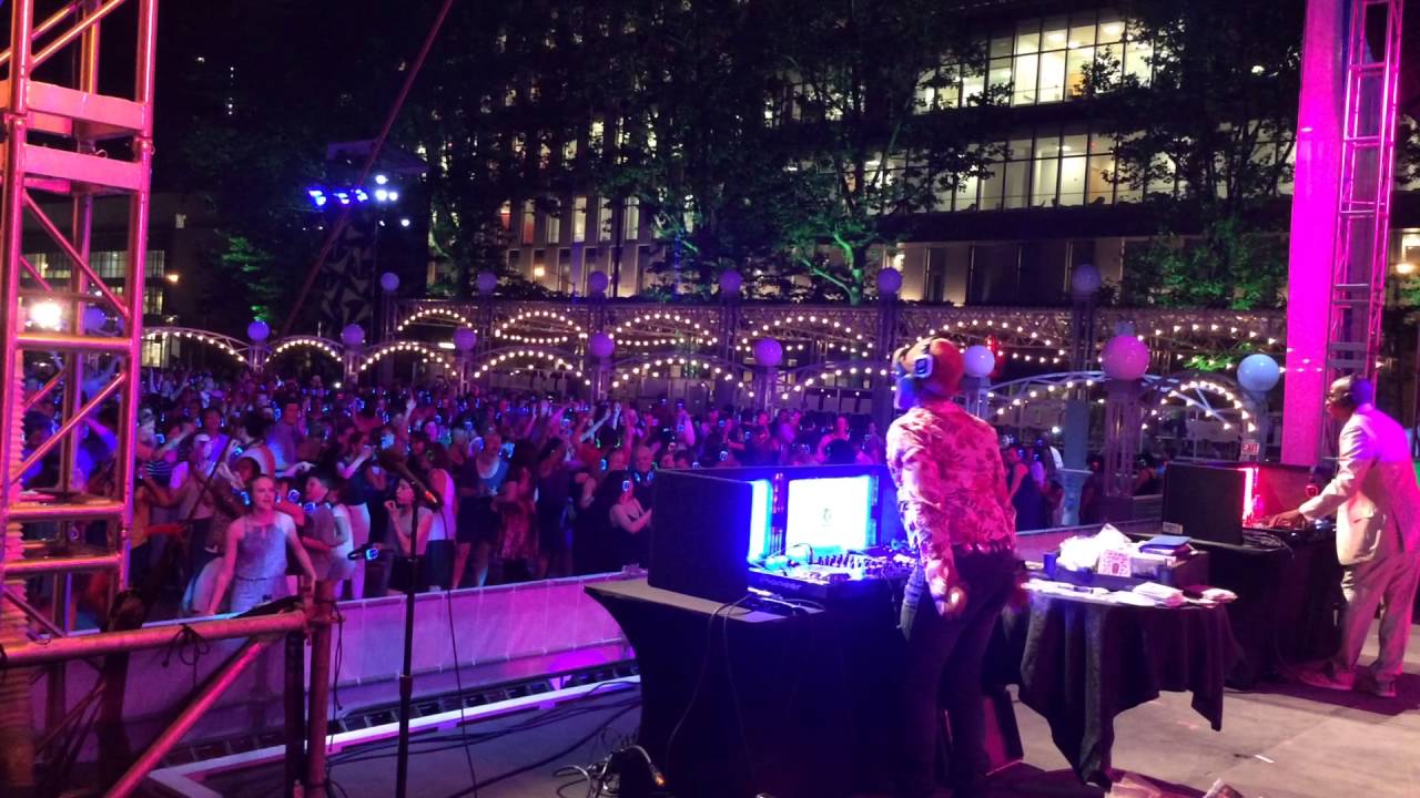 DJ BILL COLEMAN Bon Jovi "Livin On A Prayer" Silent Disco Lincoln
