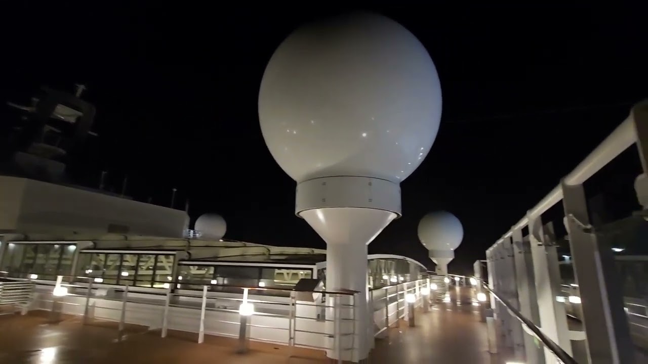 Ночной лайнер, соло на трубе.