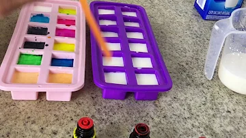 Como desenformar gelatina na forma de gelo?