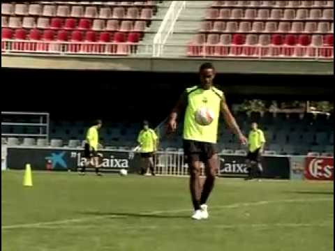 ronaldinho crossbar video