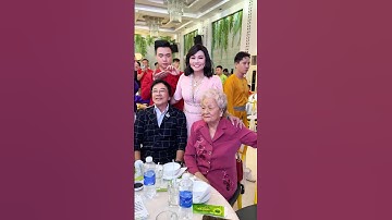 NSUT Ngọc Huyền Chào Hỏi Ns Đàn Anh Chị