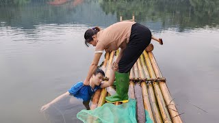 Rescue the boy who fell into the lake while harvesting shrimp and fish  Take the boy home