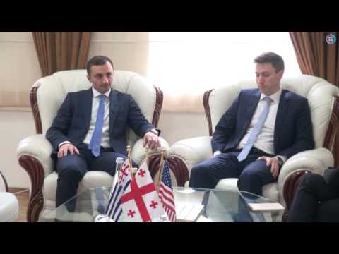 რაიან კოენიგი  უმაღლეს საბჭოს სტუმრობდა