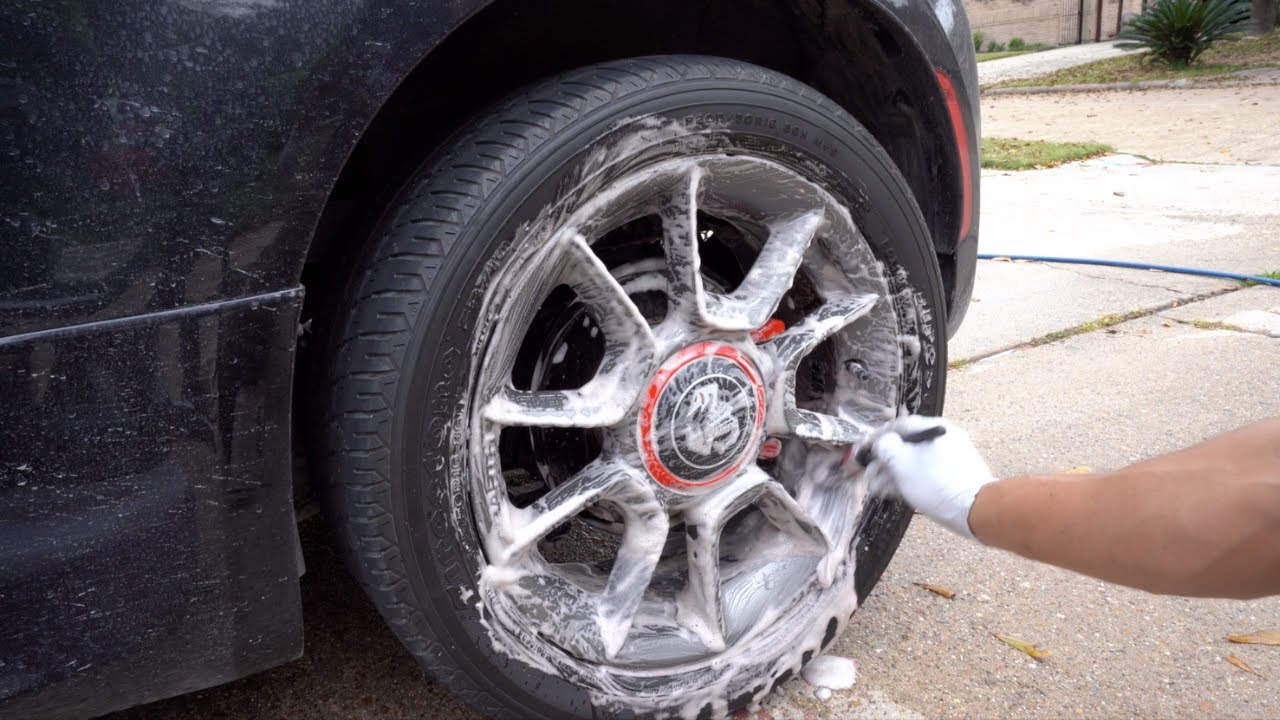 Chemical Guys Diablo Wheel Gel Review Cleaning Wheels and Tires YouTube