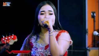 TIRAI CINTA - DEVI DAVIYA 