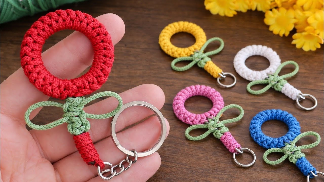  💰 I made 50 in one day and I sold them all! This is the best easy paracord Keychain  #crochet.