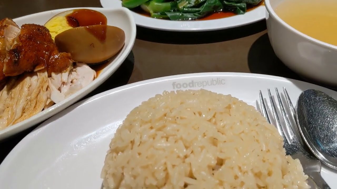 Wee Nam Kee Chicken Rice set meal & Sliced Beef Noodles [Food Republic @ Westgate]