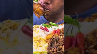 eating delicious chicken fried #viralshort #trendinsongs #indiancurrymukbang #asmreating #gravy