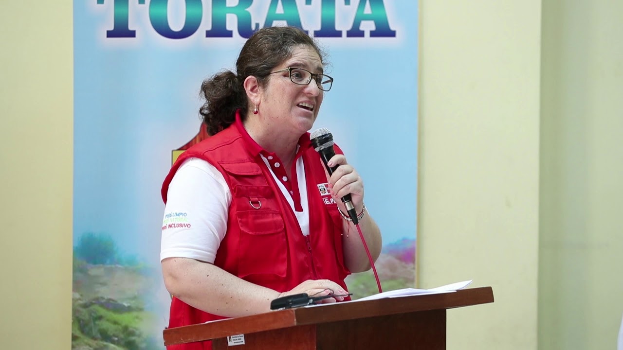 Visita de ministra Lucía Ruíz a centro poblado de Yacango, en Moquegua