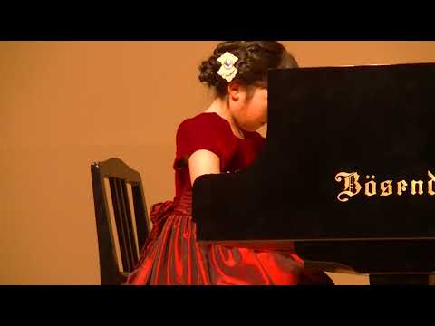 【発表会】ドイツ舞曲/モーツァルト Mozart　（6歳）