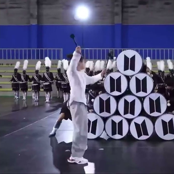 Jungkook | 2020 MAMA 'ON' dance practice 🐰