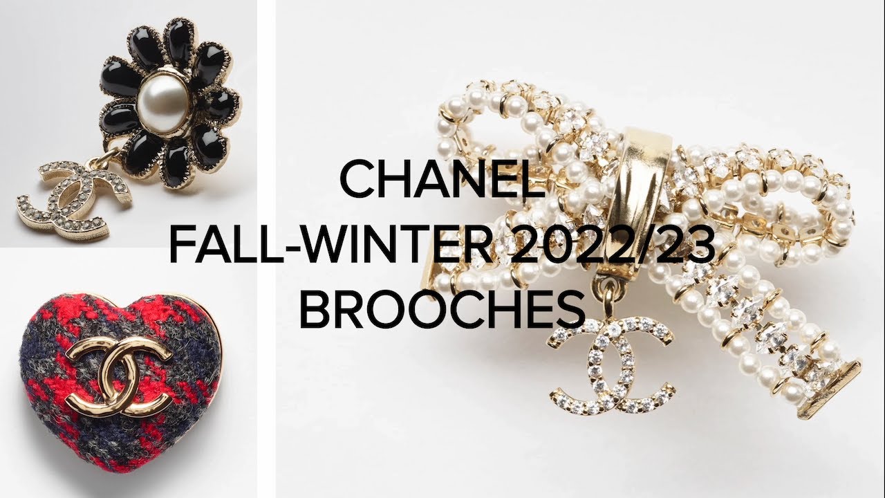 CHANEL FALL-WINTER 2022/23 - CHANEL BROOCHES 