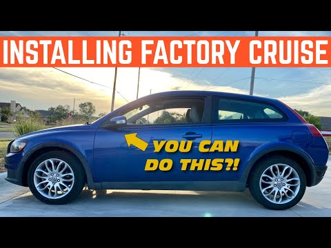 Upgrading My Volvo C30 With FACTORY OPTIONS 12 Years AFTER It Was Built *Software Updates*