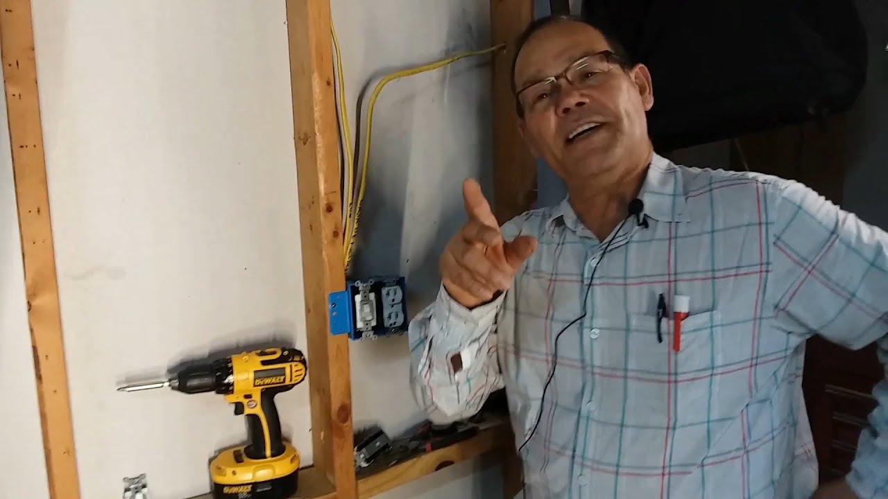 335a  " Como instalar un Apagador y un Enchufe juntos ? "