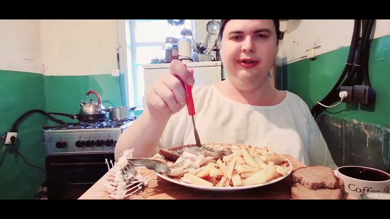 Мукбанг 😋 обжорство 😋 распаковка продуктов мама где моя живёт!?