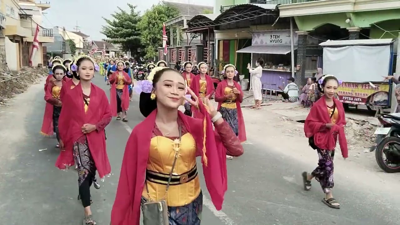 SMPN 1 Plumpang melaksanakan Karnaval dlm rangka memperingati HUT Kemerdekaan RI ke 79 kamis 29-8-24